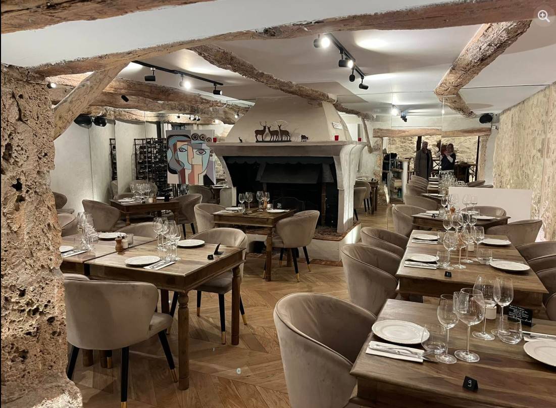 privatisation restaurant groupe amis entreprise draguignan var